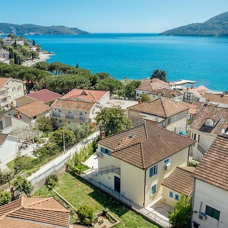 Magnolia Apartments 2 Herceg Novi Exteriör bild